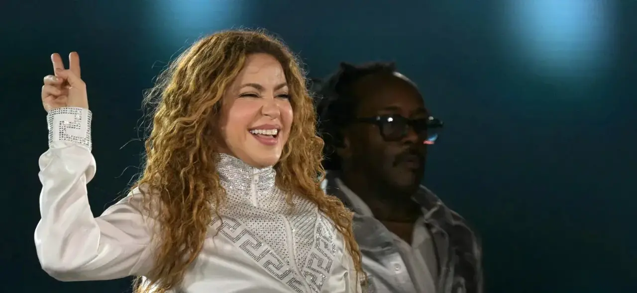 Shakira regresa a las Pirámides de Egipto: un concierto histórico frente a Guiza en 2026