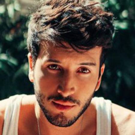 Sebastián Yatra anuncia Milagro, un álbum que promete tocarnos el alma